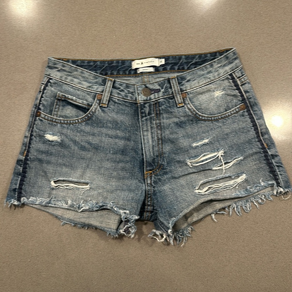 *Great Condition* MM Vintage Jean Shorts